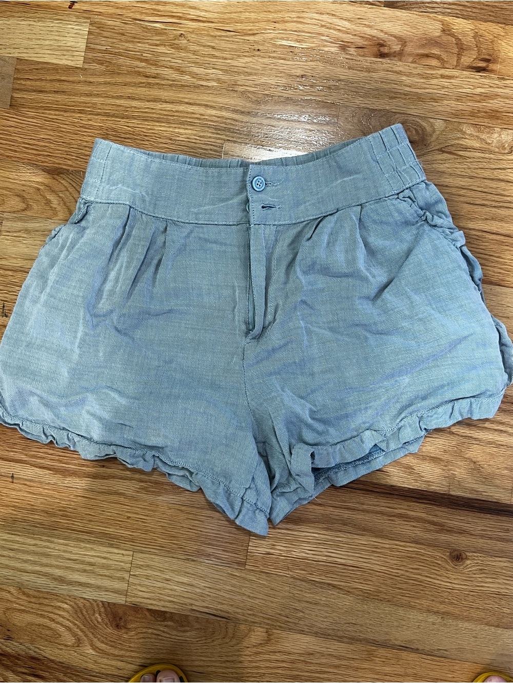 Light Blue Women's Casual Ruffle Hem Shorts